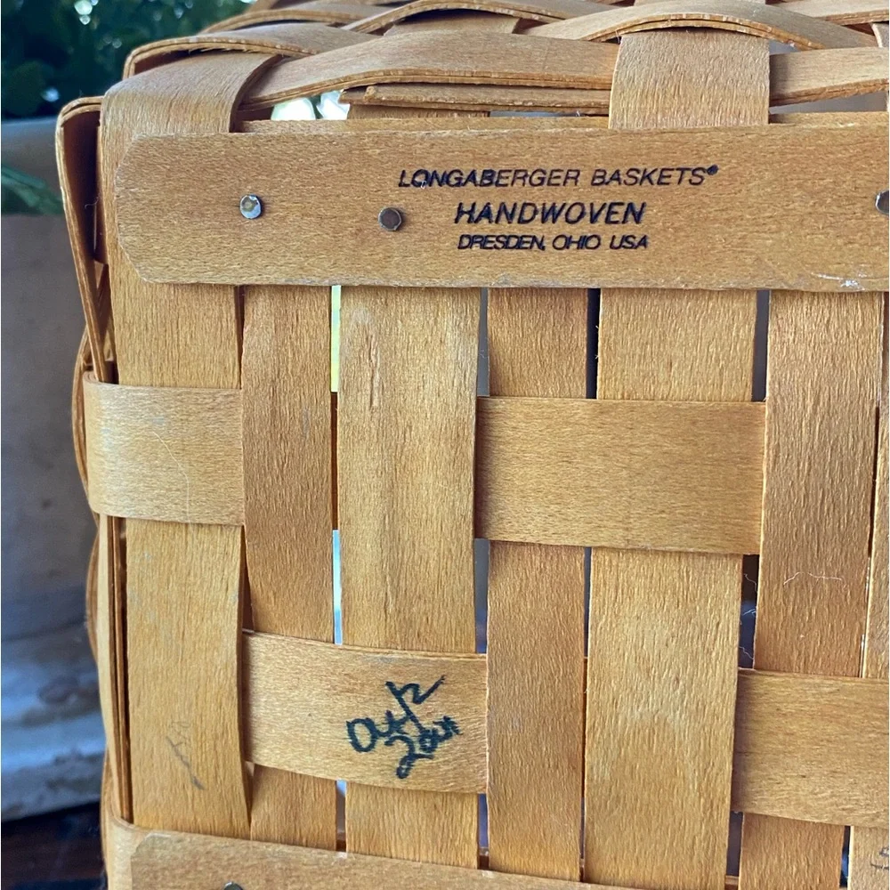 Longaberger Square Basket Circa 2001 EUC